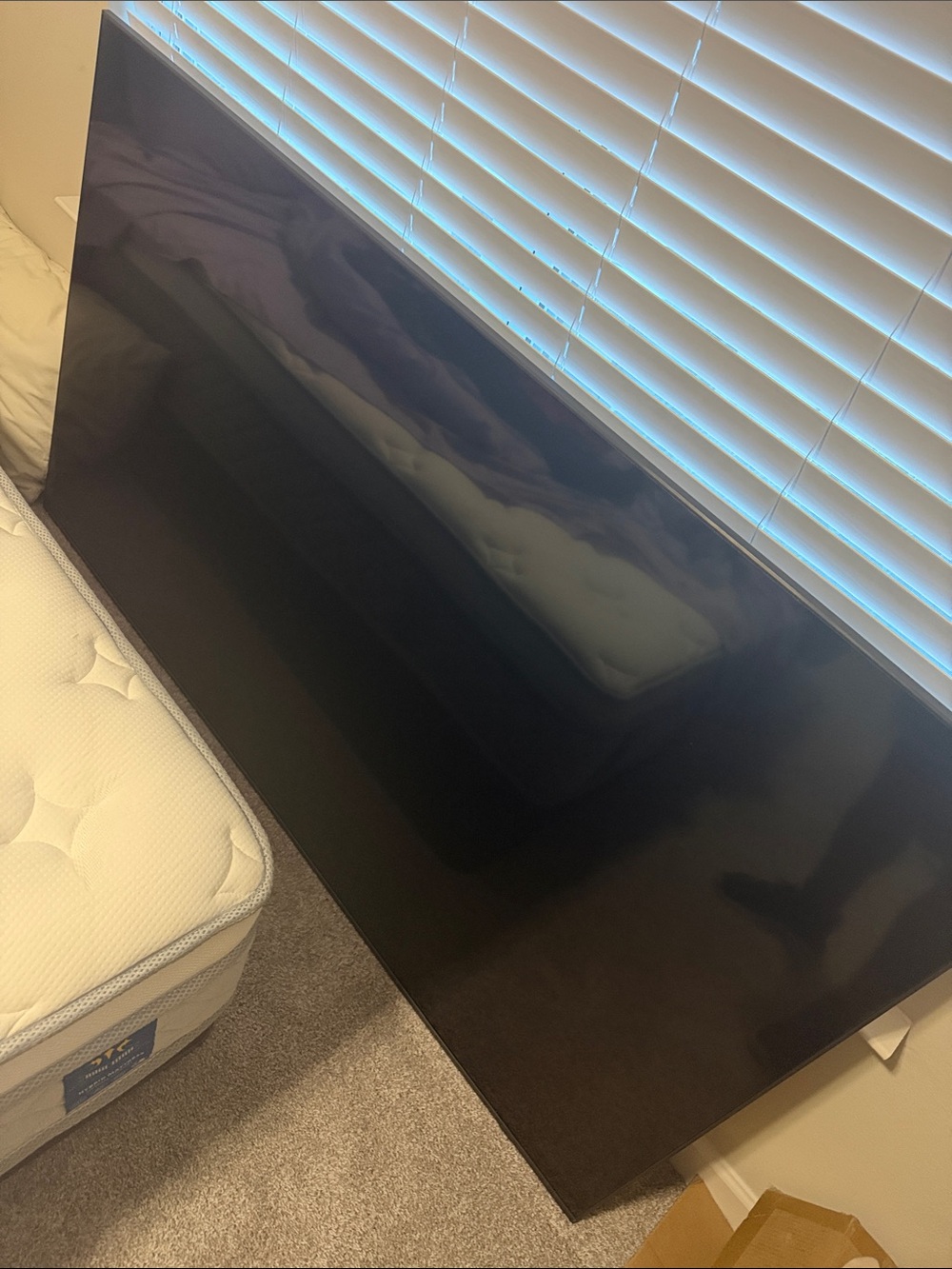 Samsung Black TV/Display Panel - Glossy Black Finish